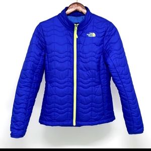 NORTH FACE like new WOMENS blue JACKET size medium ZIP FRONT 36" chest